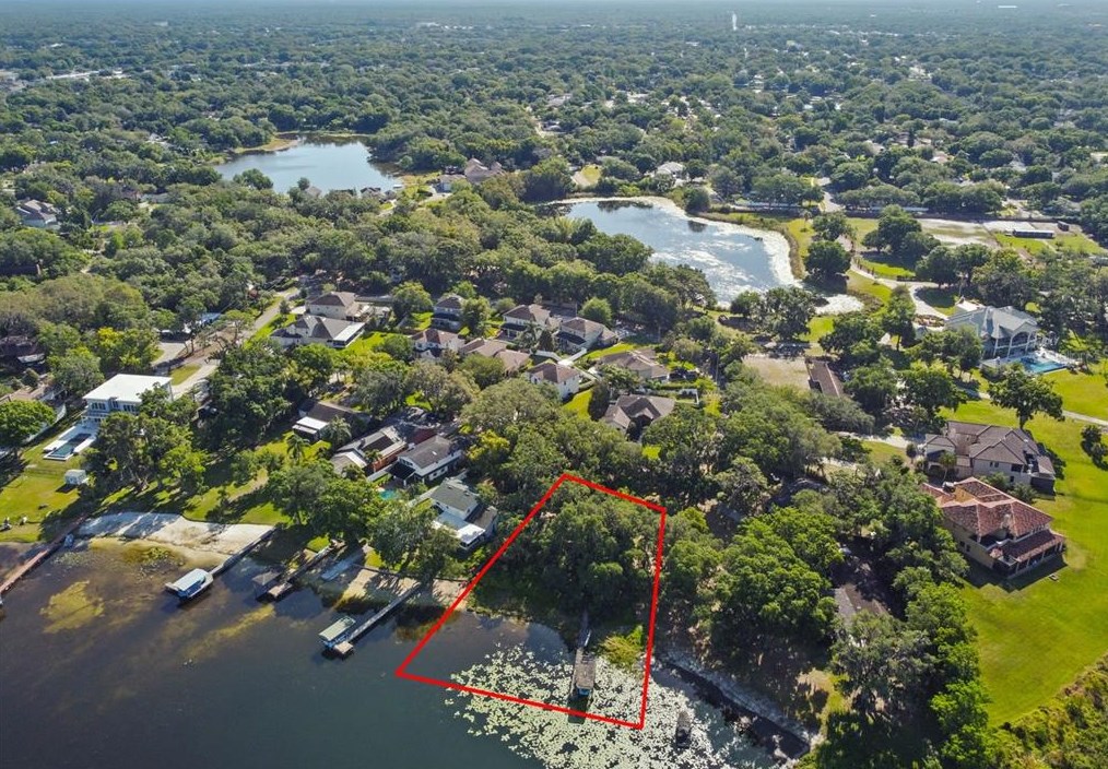 14738 Lake Magdalene Cir, Tampa, FL 33613-1708