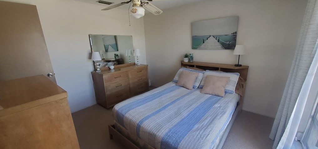 1834 Dartmouth Dr, Tarpon Springs FL  34691-4609 exterior