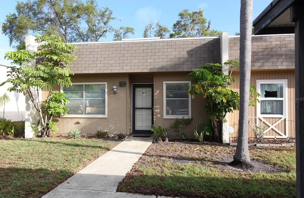 11511 113th St #6a, Largo, FL 33778