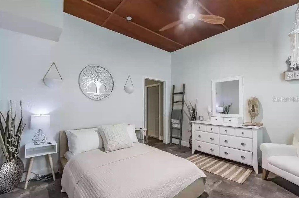 4513 Estate Dr, Plant City FL  33567-1647 exterior