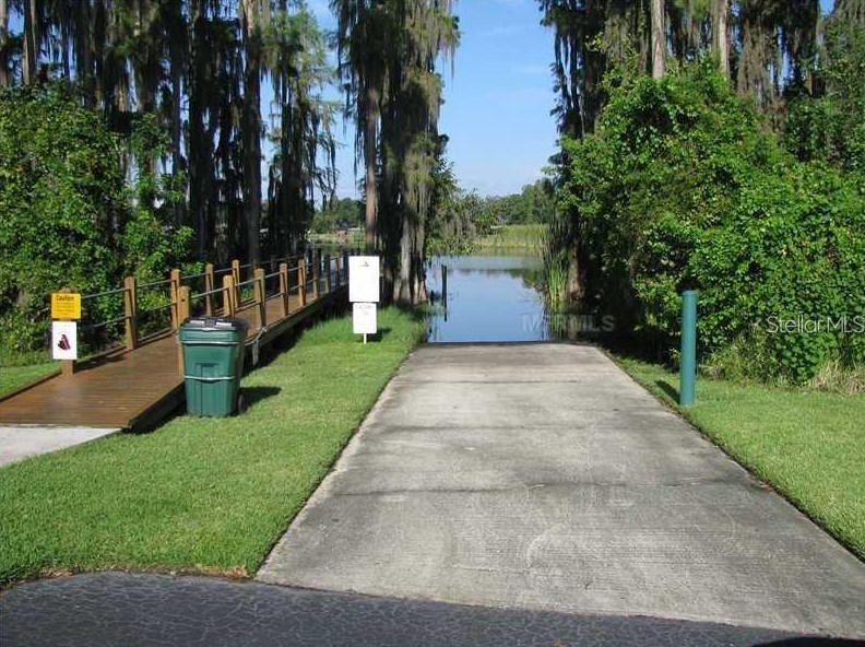 1819 Hammocks Ave #1819, Lutz, FL 33549