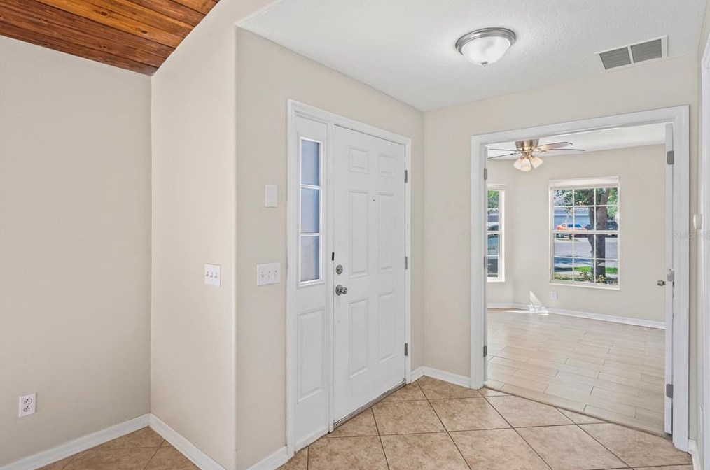 1116 Windton Oak Dr, Ruskin, FL 33570-5333