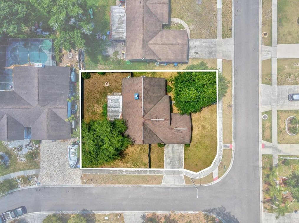 17637 Meadowbridge Dr, Lutz FL  33549-5574 exterior