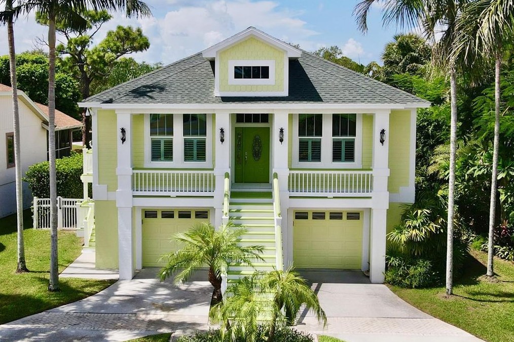 2016 N Pointe Alexis Dr, Tarpon Springs, FL 34689