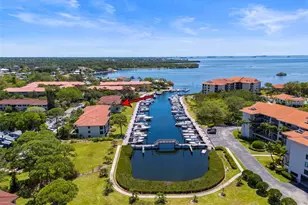 1801 Mariner Dr, Tarpon Springs, FL 34689 - Photo 1