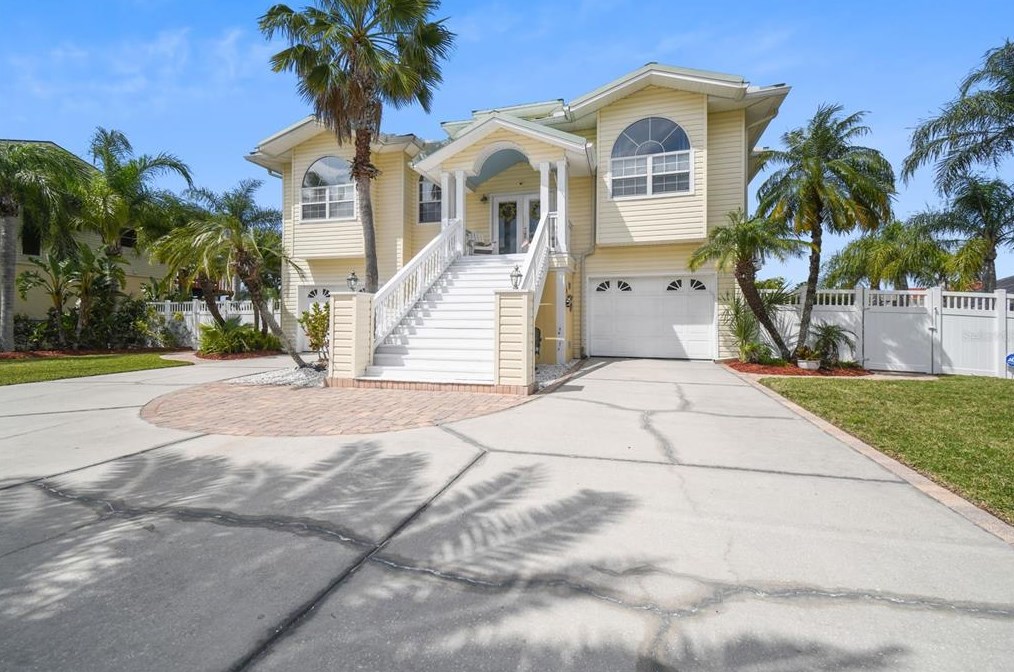 5749 Seabreeze Dr, Port Richey, FL 34668