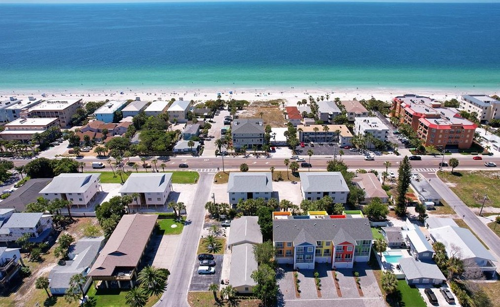 2101 Gulf Blvd #4b, Belleair Beach, FL 33785