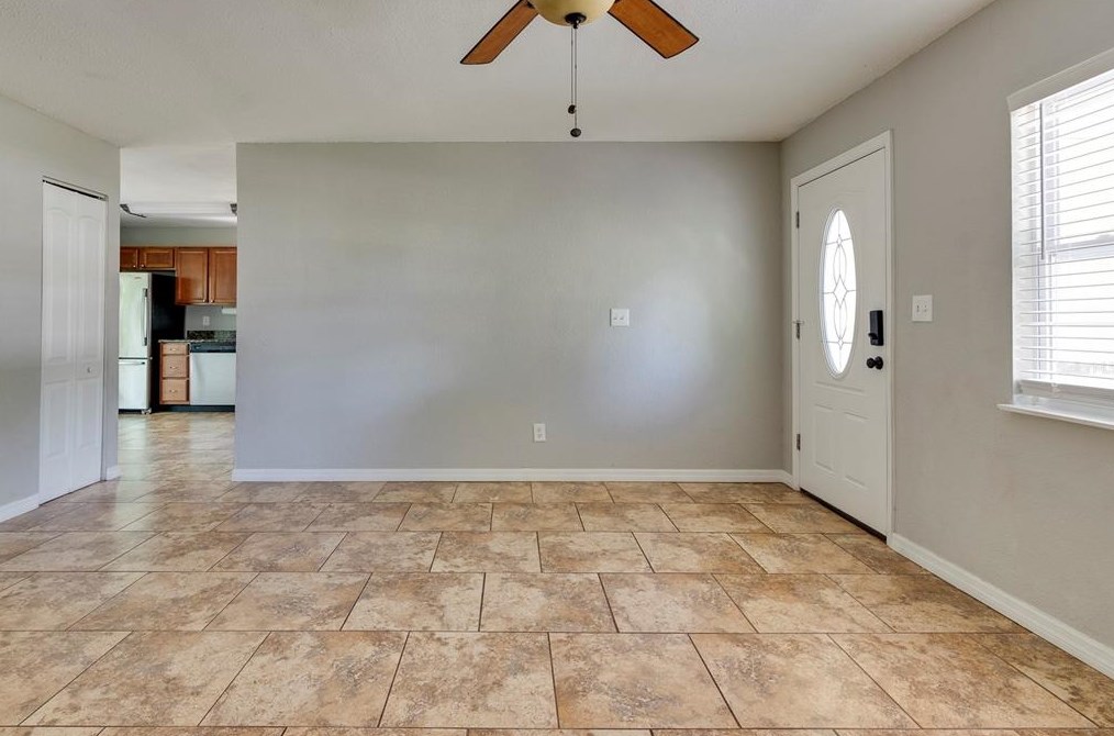1744 26th Ave, Saint Petersburg, FL 33712-3641