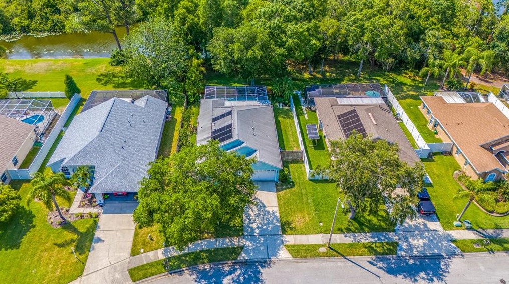 354 Fountainview Cir, Oldsmar, FL 34677-4644