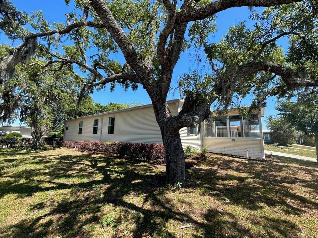 8899 Highpoint Blvd, Brooksville, FL 34613