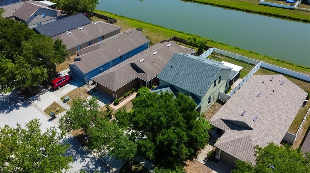 8426 Deer Chase Dr, Riverview FL  33578-8608 exterior