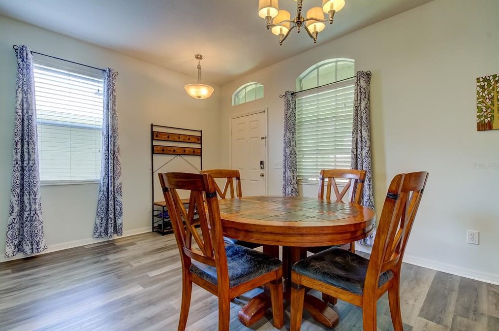 8426 Deer Chase Dr, Riverview FL  33578-8608 exterior