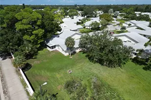 3357 38th St S, Saint Petersburg, FL 33711 - Photo 38