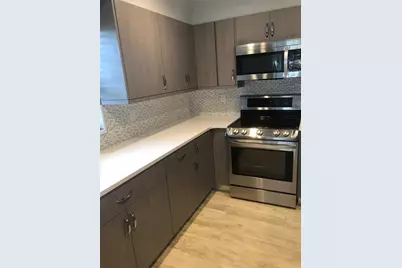 3357 38th Street S #A, Saint Petersburg, FL 33711 - Photo 8