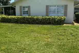 3357 38th St S, Saint Petersburg, FL 33711 - Photo 1