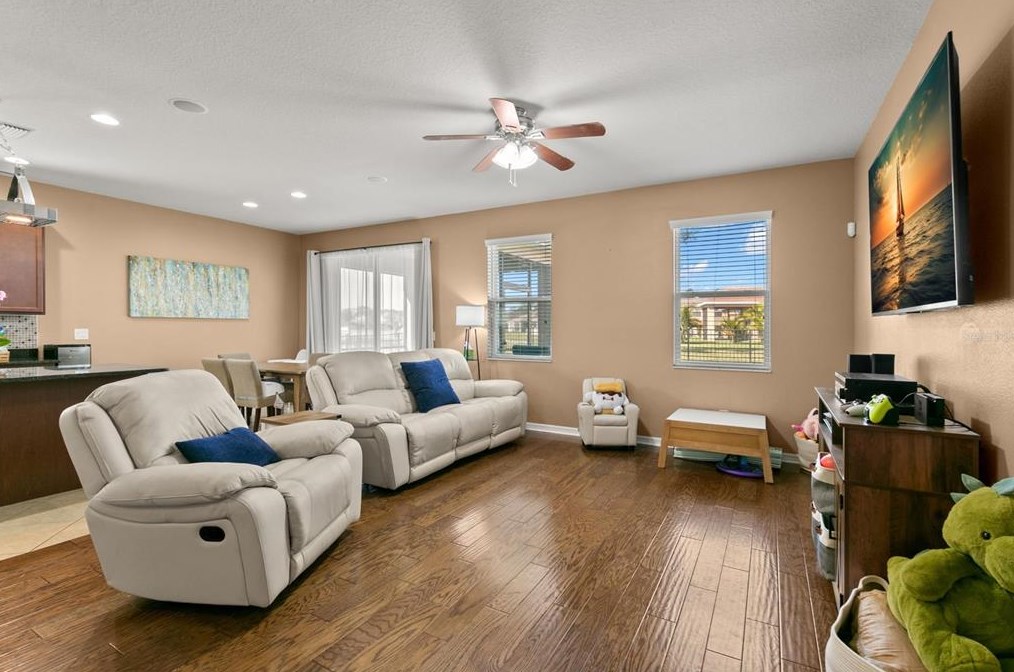 7823 111th Terrace E, Parrish, FL 34219
