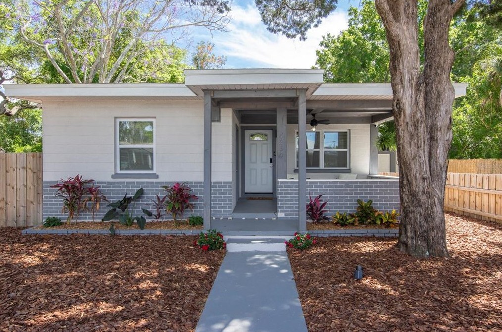 4360 10th Ave, Saint Petersburg, FL 33711-1914