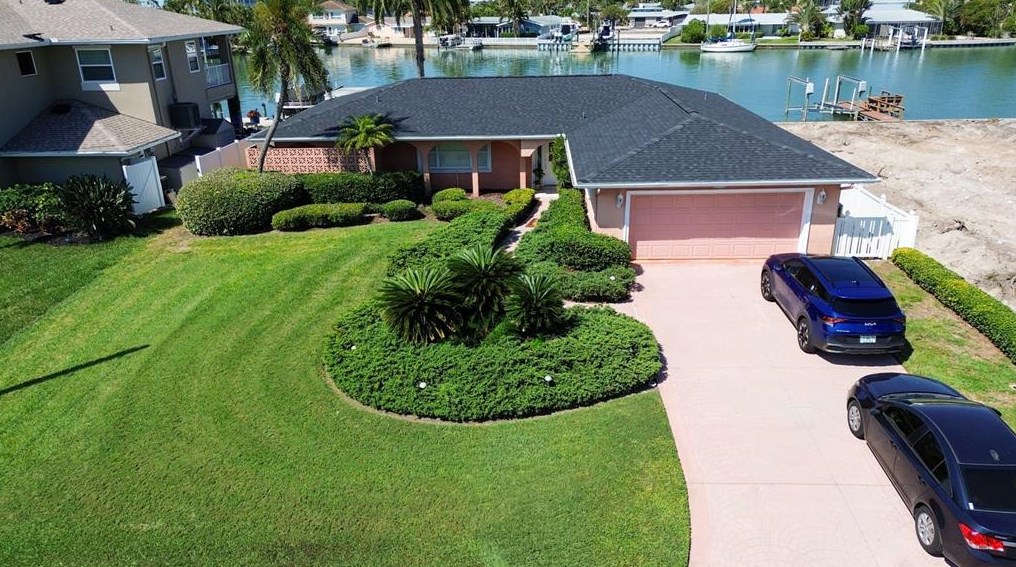 6434 2nd Palm Pt, Saint Petersburg, FL 33706-2120