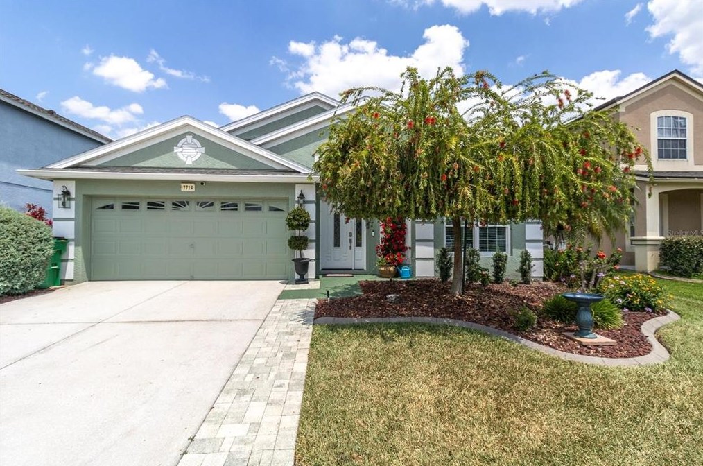 7714 Outerbridge St, Zephyrhills, FL 33545-4183