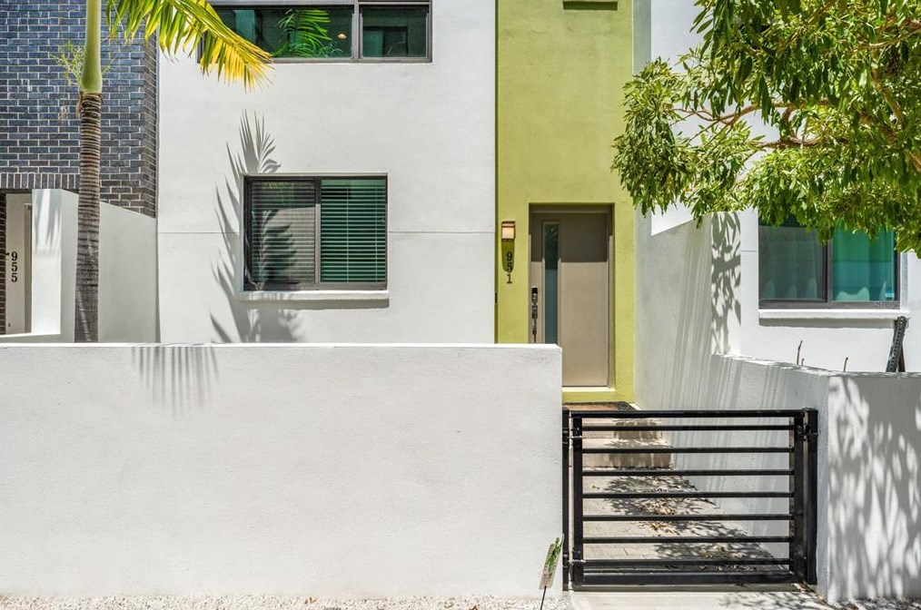 951 Arlington Ave, Saint Petersburg, FL 33705