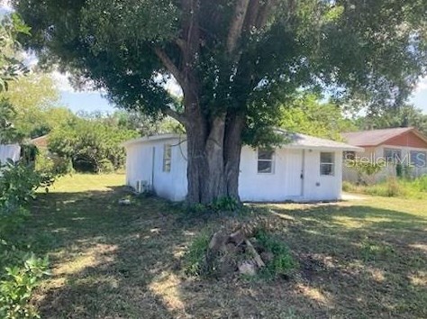 720 Oak St Sw, Ruskin, FL 33570