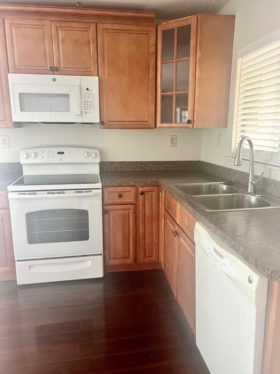 1757 New Hampshire Ave, Saint Petersburg FL  33703-3347 exterior