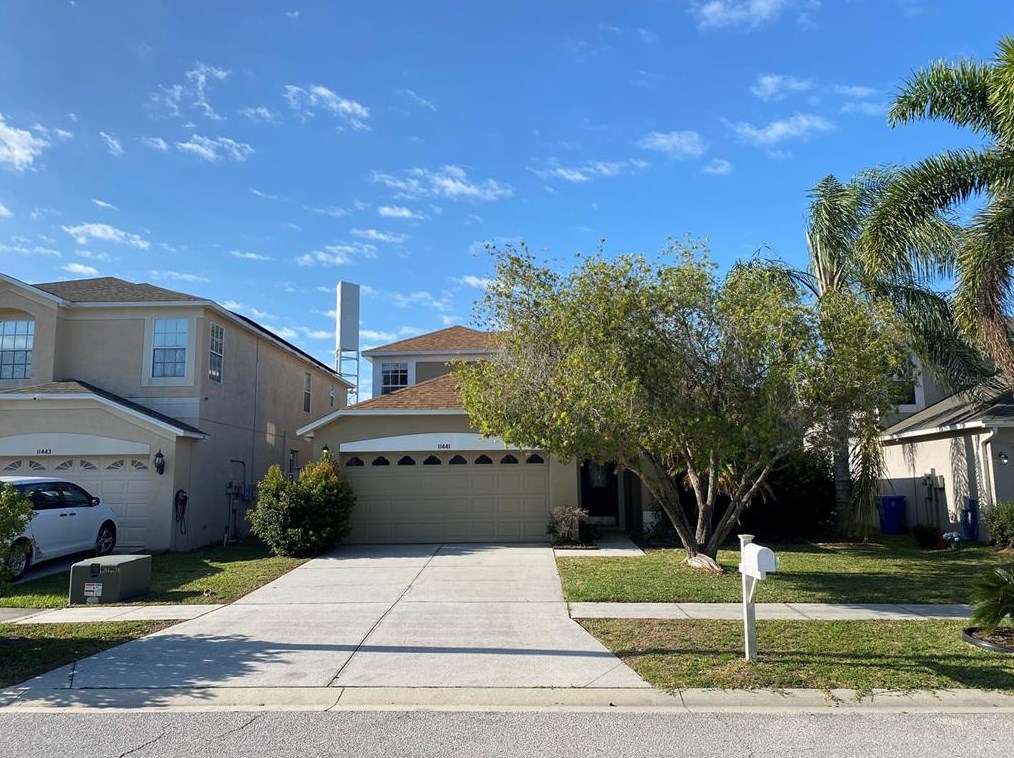 11441 Village Brook Dr, Riverview, FL 33579