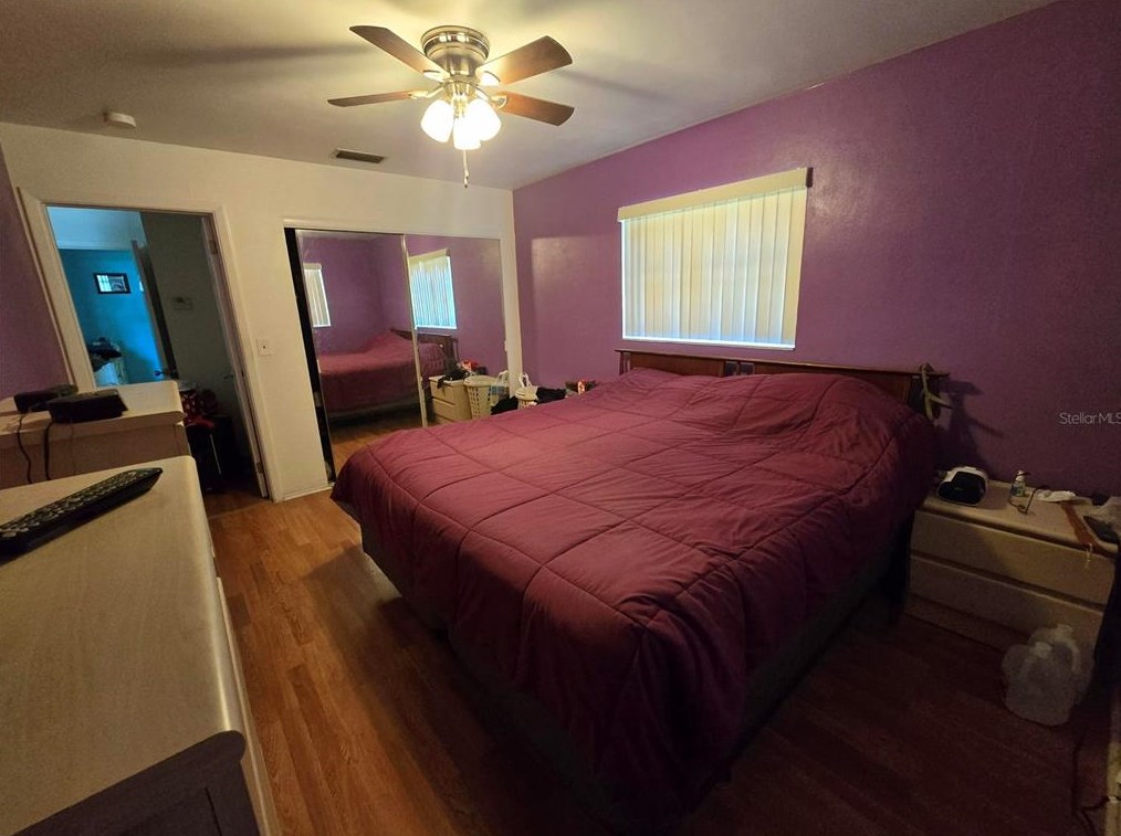 3342 39th St, Saint Petersburg FL  33713-2318 exterior