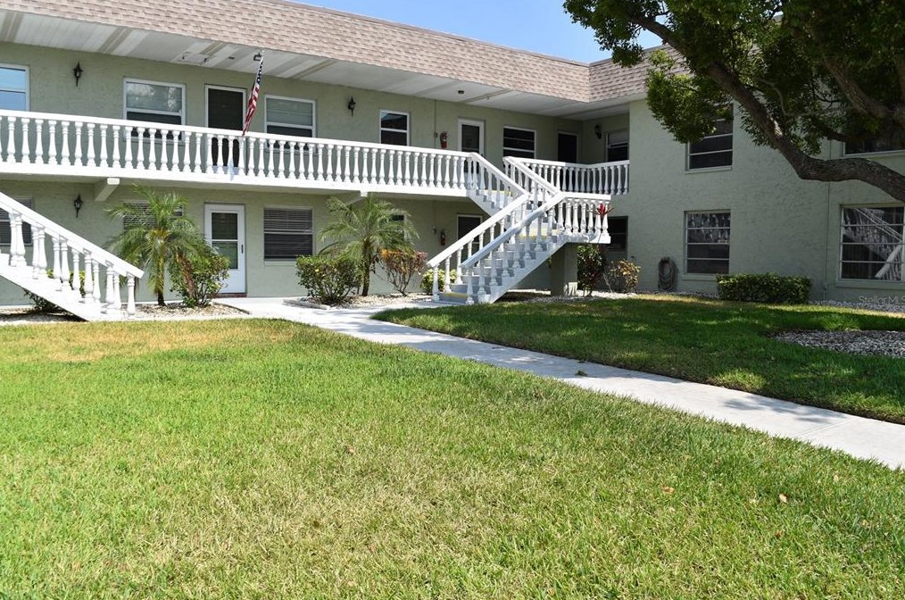 1250 S Pinellas Ave #605, Tarpon Springs, FL 34689
