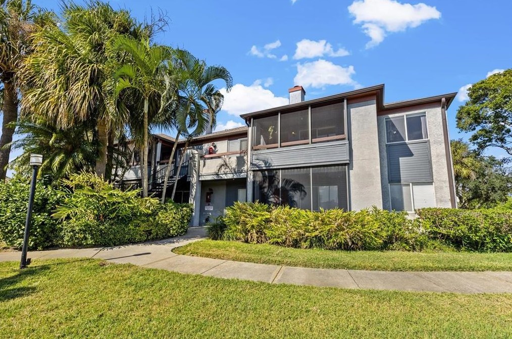 10263 Gandy Blvd N #116, Saint Petersburg, FL 33702