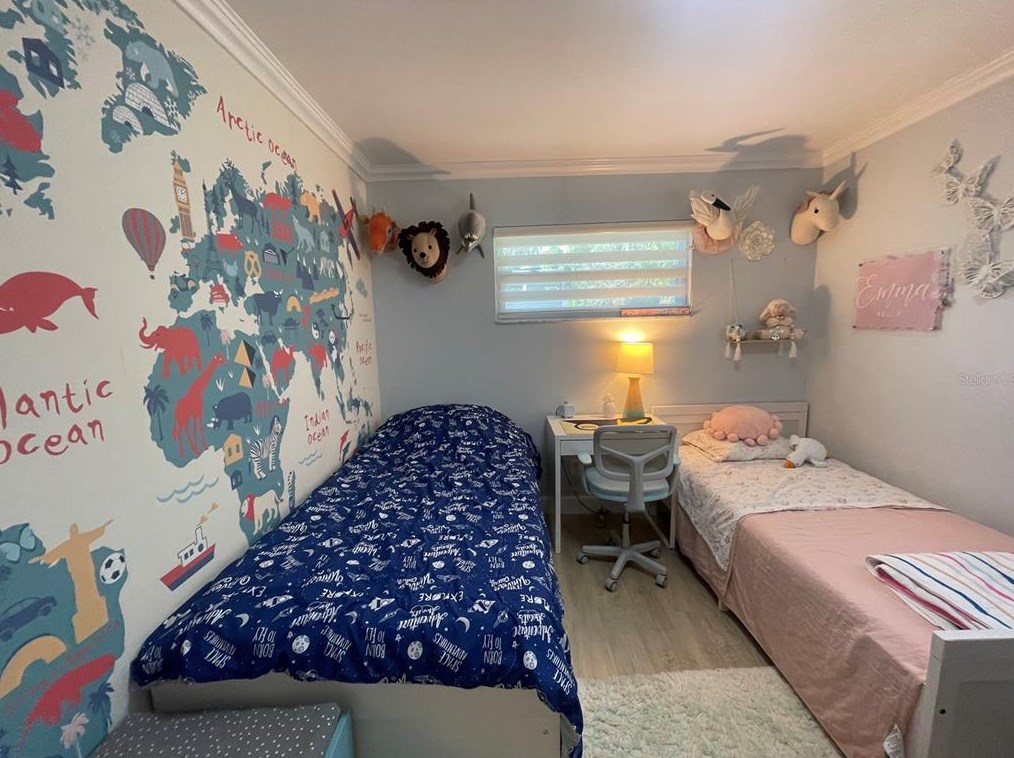 1534 Wexford Dr, Palm Harbor FL  34683-6229 exterior