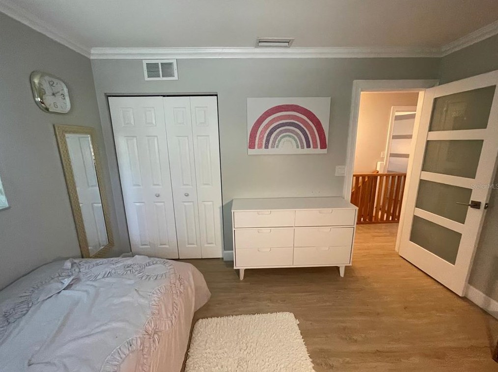 1534 Wexford Dr, Palm Harbor FL  34683-6229 exterior