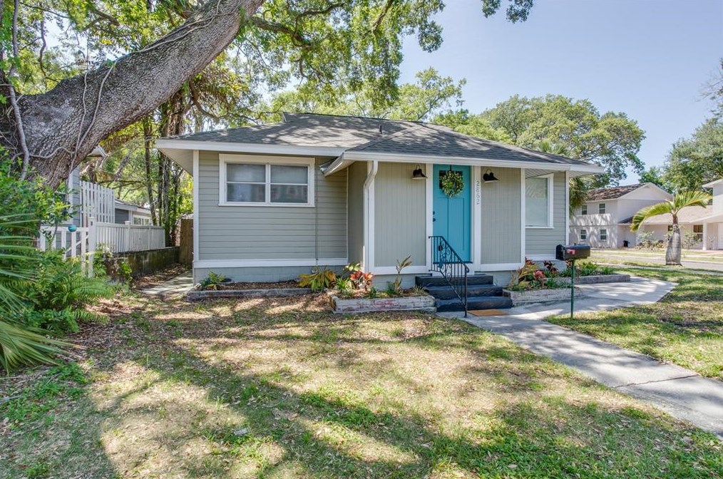 2862 2nd Ave, Saint Petersburg, FL 33712-1004