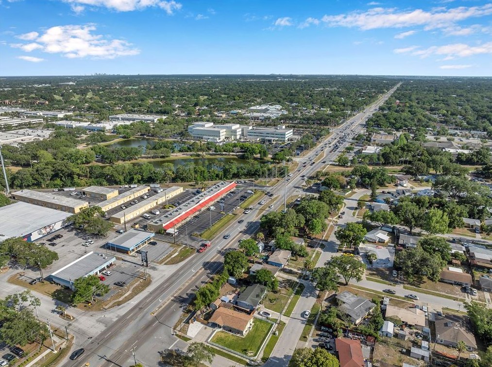 8900 Southern Comfort Dr, Largo FL  33773-4731 exterior