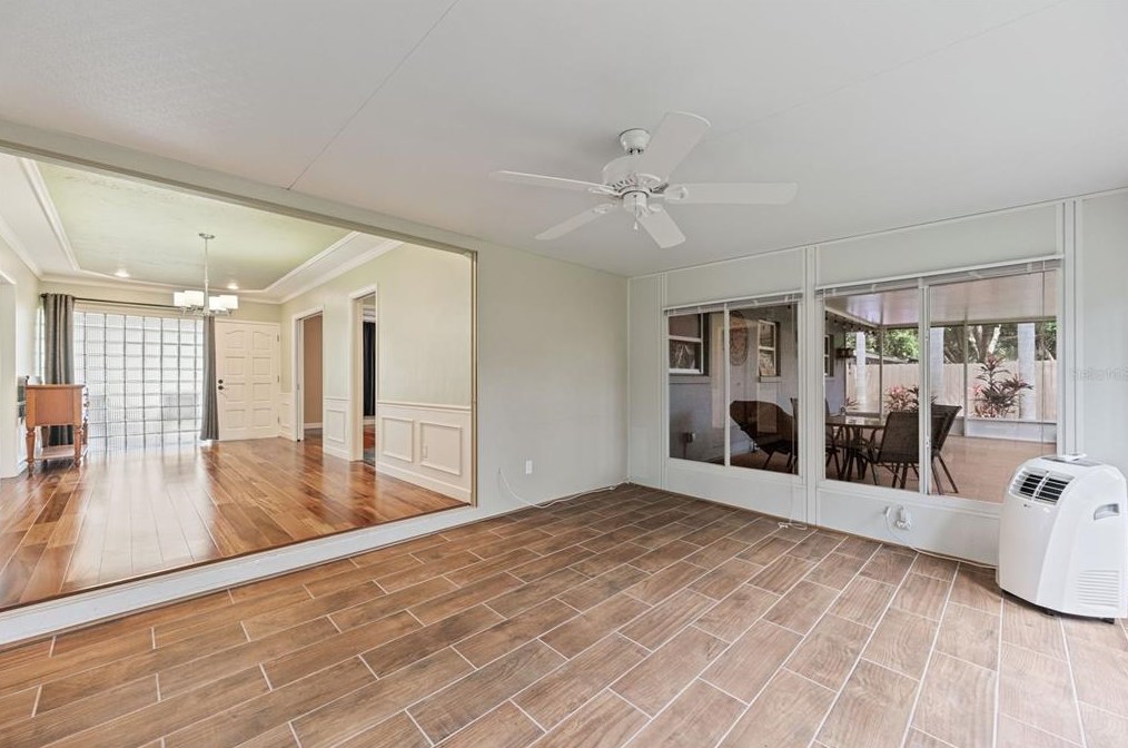 2604 Frst Pkwy, Largo FL  33771-1452 exterior