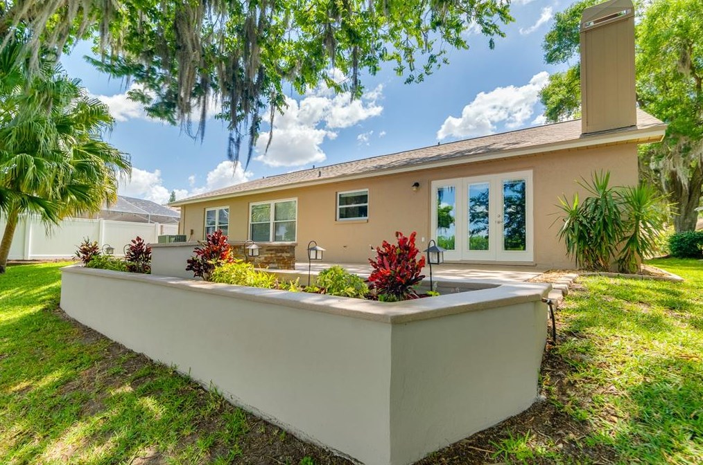 2139 Foggy Ridge Pkwy, Land O Lakes FL  34639-5410 exterior