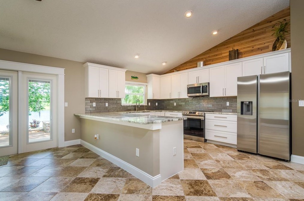 2139 Foggy Ridge Pkwy, Land O Lakes FL  34639-5410 exterior