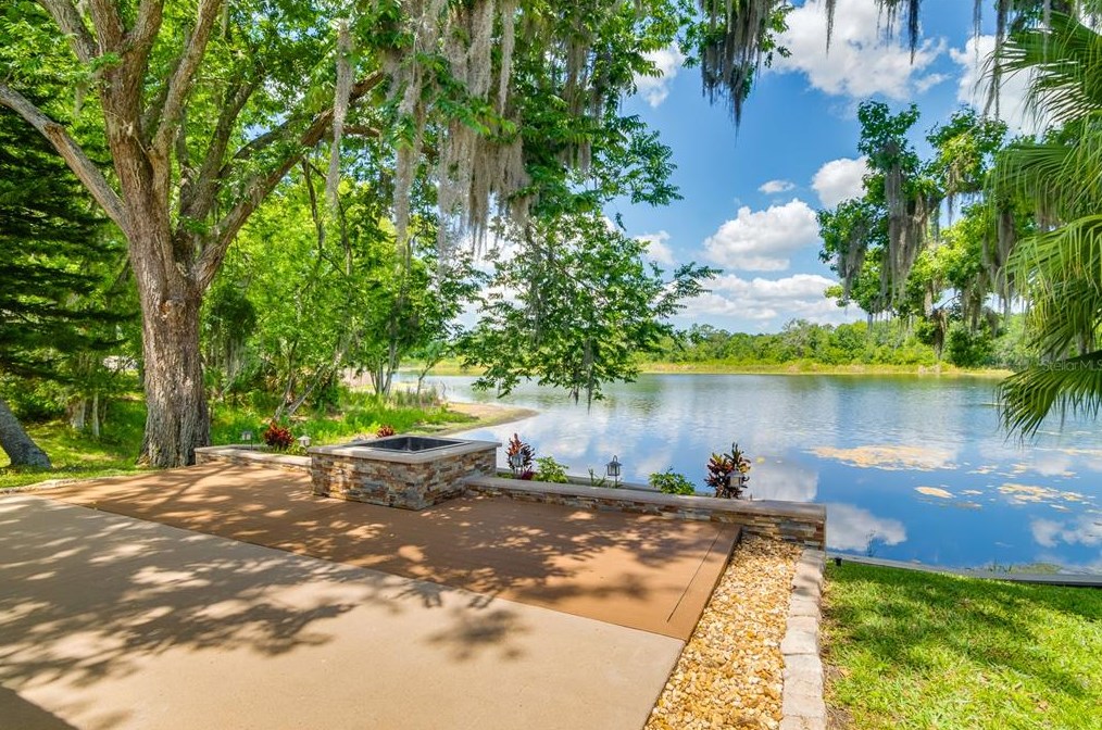 2139 Foggy Ridge Pkwy, Land O Lakes FL  34639-5410 exterior