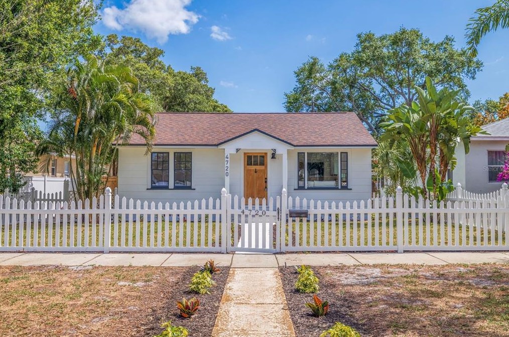 4720 Burlington Ave N, Saint Petersburg, FL 33713