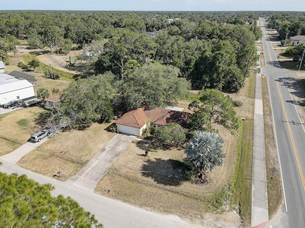 400 Koutnik Rd, Melbourne, FL 32909-6518