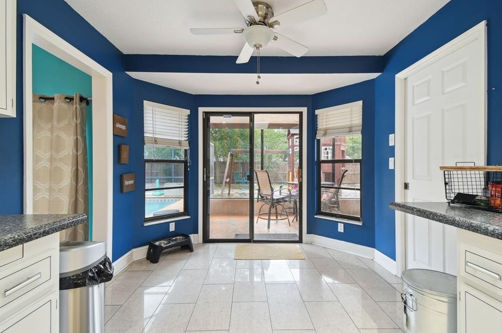 2777 Valencia Ln, Palm Harbor FL  34684-3936 exterior