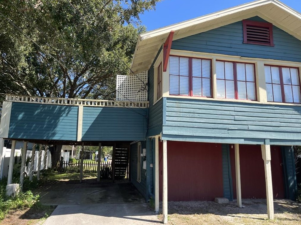 1226 36th Ave, Saint Petersburg, FL 33704-1026