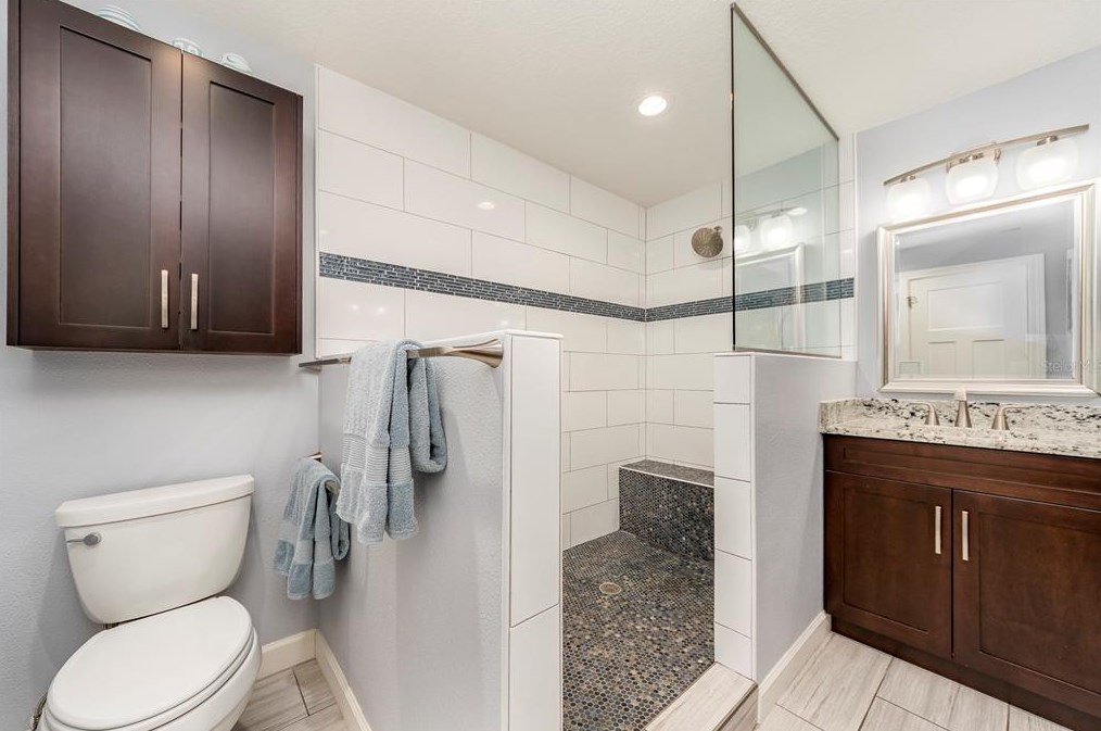 11233 142 Way, Largo FL  33774-4423 exterior