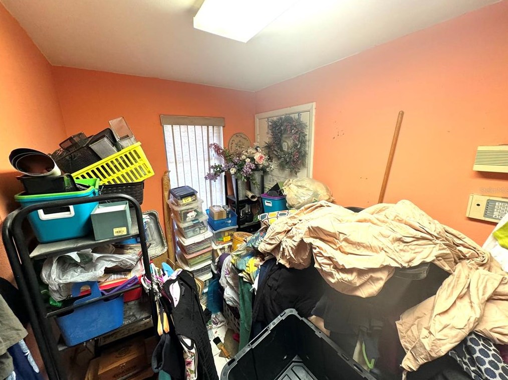 705 Wild Oak Ln, Palm Harbor FL  34683-3033 exterior