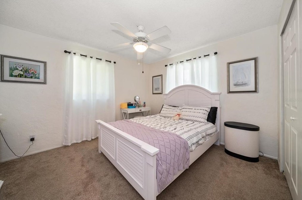 12903 Mia Cir, Largo FL exterior