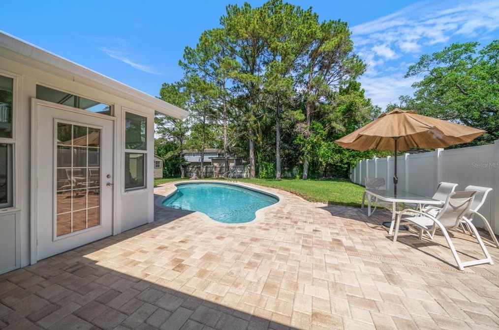 12903 Mia Cir, Largo FL exterior