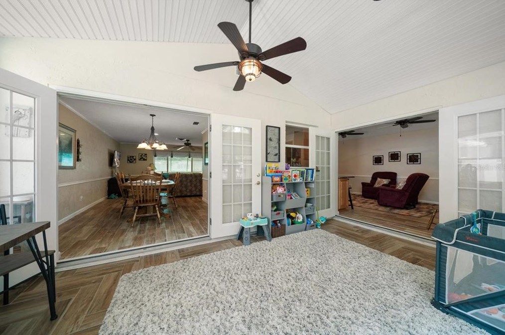 12903 Mia Cir, Largo FL exterior