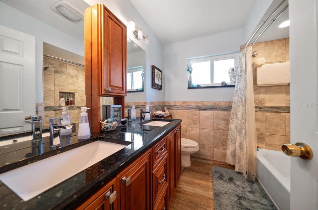 12903 Mia Cir, Largo FL exterior