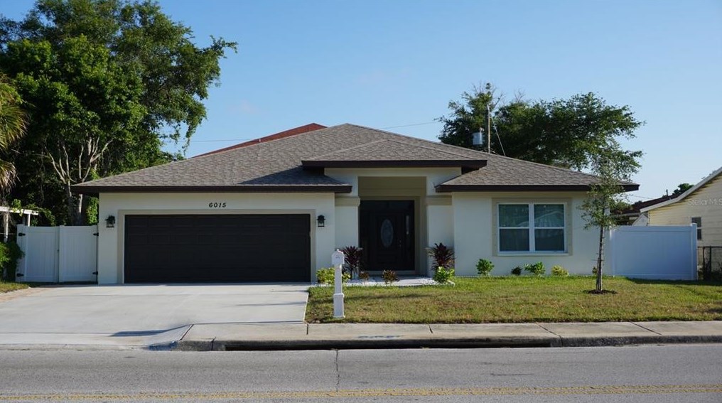 6015 82nd Ave, Pinellas Park FL  33781-1434 exterior