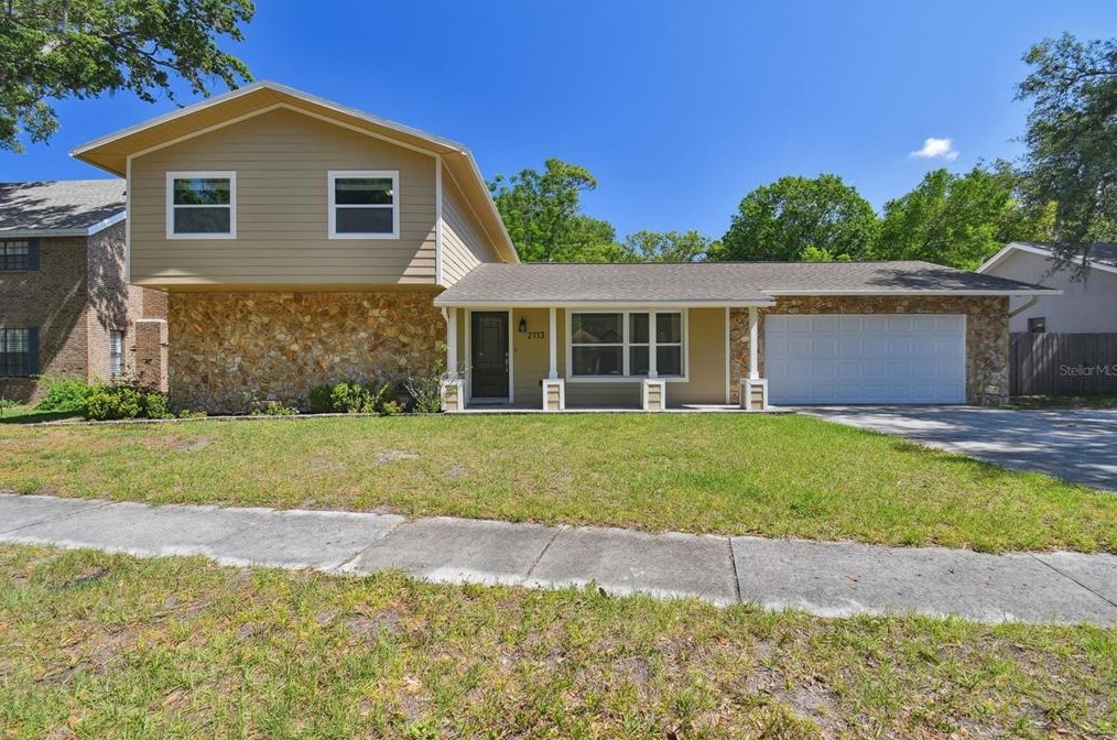 2113 Fore Dr, Tampa, FL 33612-5006